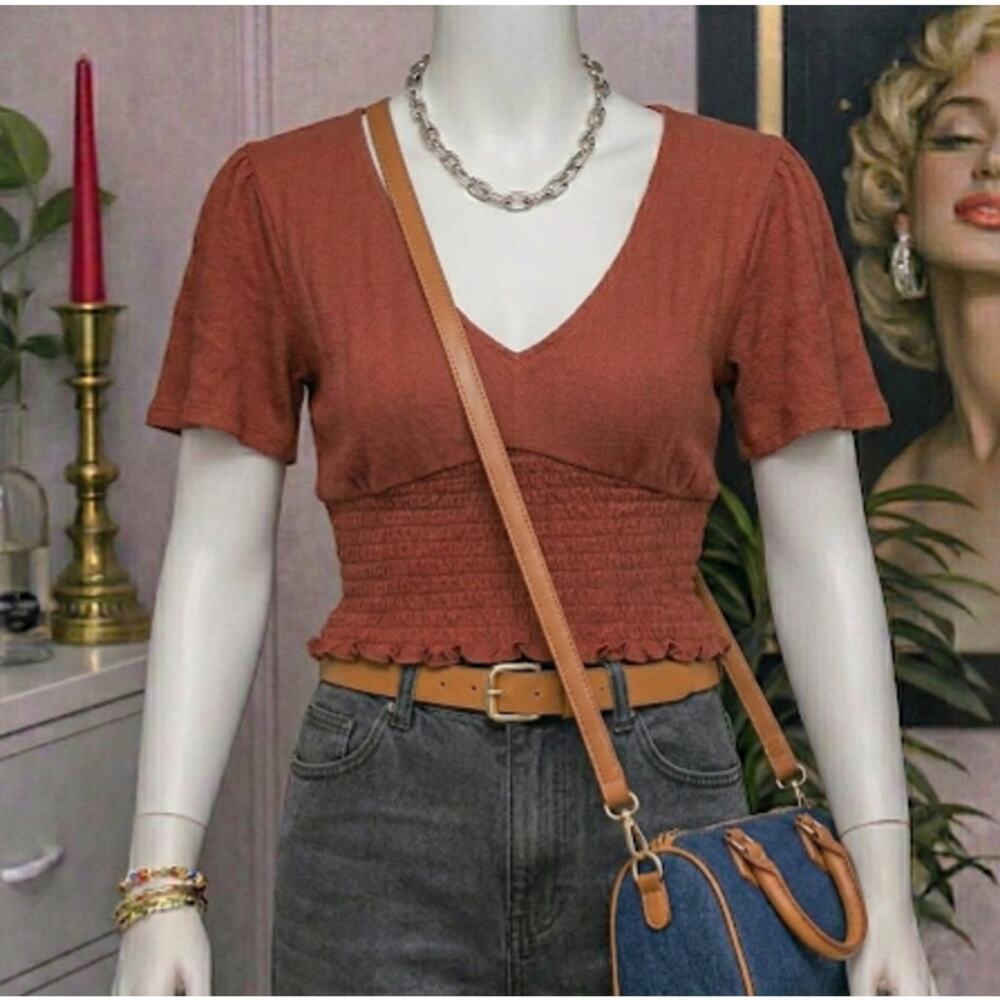 Abercrombie & Fitch Rust Smocked Peplum Blouse - XS - Deep V Flutter Sleeve